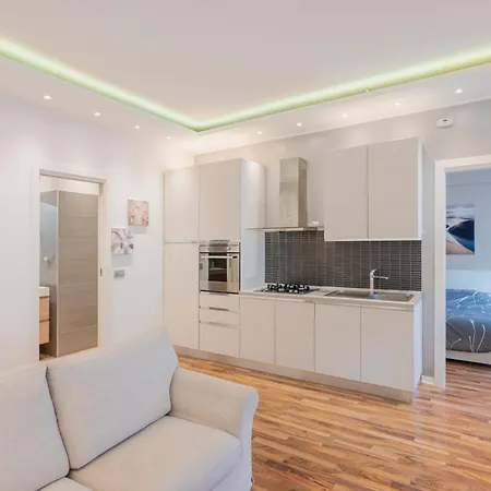 Marosa - Rapallo, Magnolie Apartman