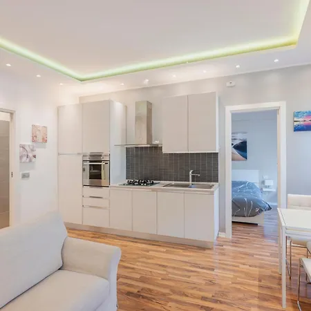 Marosa - Rapallo, Magnolie Apartman